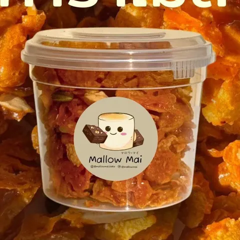 คอร์นเฟลกคาราเมลในกระปุกใสติดโลโก้ร้าน